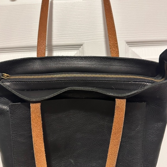 Madewell zip top medium transport tote - black and brown leather - Picture 11 of 13